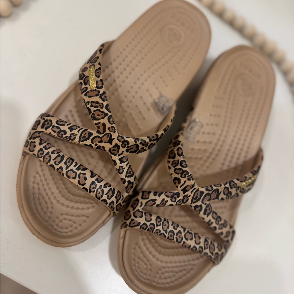 Crocs Brown and Tan Sandals with Crisscross Straps